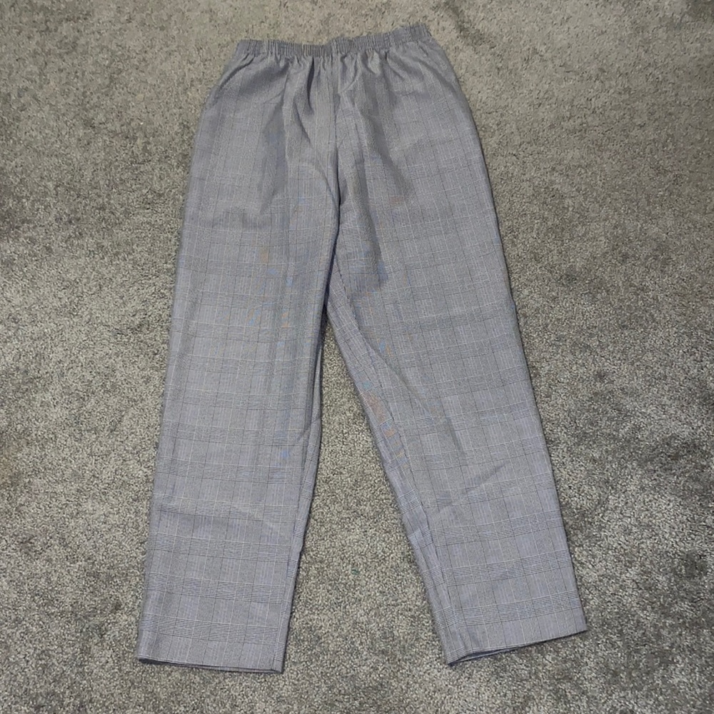 Classic Solomons petite size 10 P elastic waist